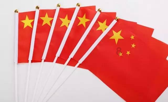 1936年西北马家军俘虏秦基伟，叛徒：他撒谎！他是团长不是伙夫！